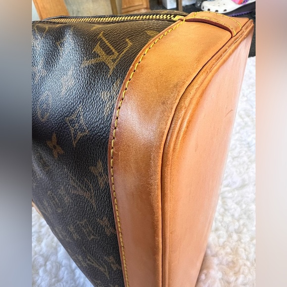 Louis Vuitton Alma Monogram BA0967 - Picture 8 of 15